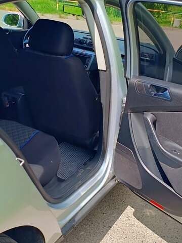 Серый Фольксваген Пассат, объемом двигателя 1.97 л и пробегом 250 тыс. км за 5500 $, фото 10 на Automoto.ua