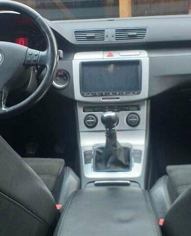 Серый Фольксваген Пассат, объемом двигателя 2 л и пробегом 236 тыс. км за 6500 $, фото 4 на Automoto.ua