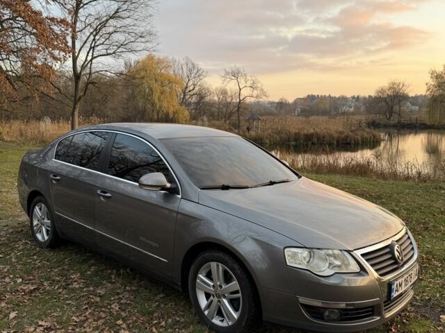 Серый Фольксваген Пассат, объемом двигателя 1.6 л и пробегом 142 тыс. км за 6800 $, фото 1 на Automoto.ua