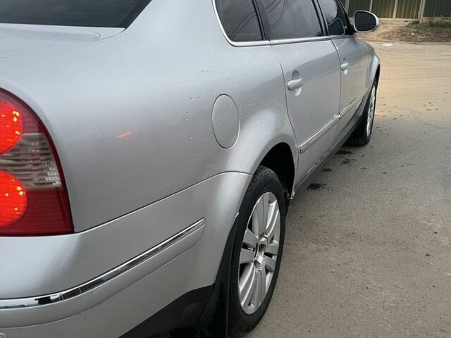 Серый Фольксваген Пассат, объемом двигателя 1.8 л и пробегом 218 тыс. км за 4000 $, фото 6 на Automoto.ua