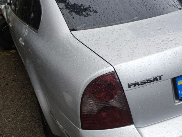 Серый Фольксваген Пассат, объемом двигателя 2 л и пробегом 170 тыс. км за 2000 $, фото 1 на Automoto.ua