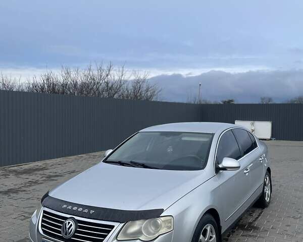 Серый Фольксваген Пассат, объемом двигателя 1.98 л и пробегом 270 тыс. км за 5000 $, фото 3 на Automoto.ua