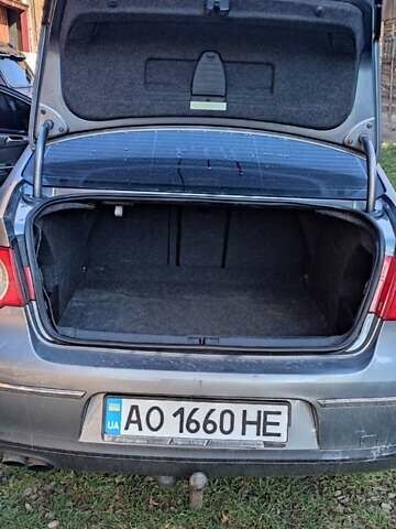 Сірий Фольксваген Пассат, об'ємом двигуна 2 л та пробігом 320 тис. км за 4800 $, фото 10 на Automoto.ua