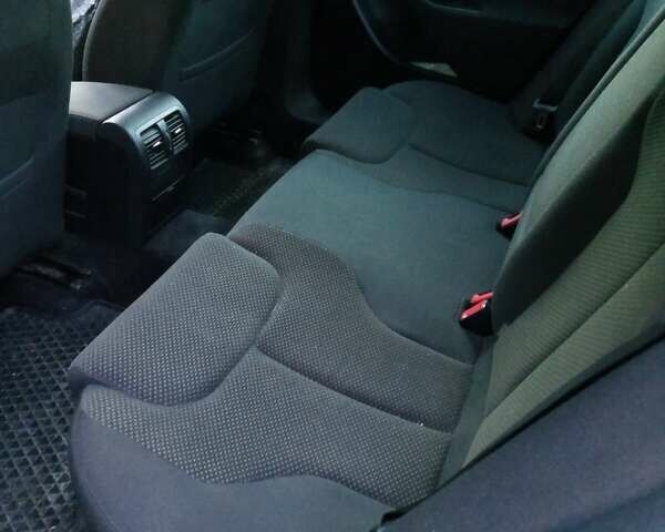 Серый Фольксваген Пассат, объемом двигателя 1.98 л и пробегом 312 тыс. км за 5650 $, фото 9 на Automoto.ua