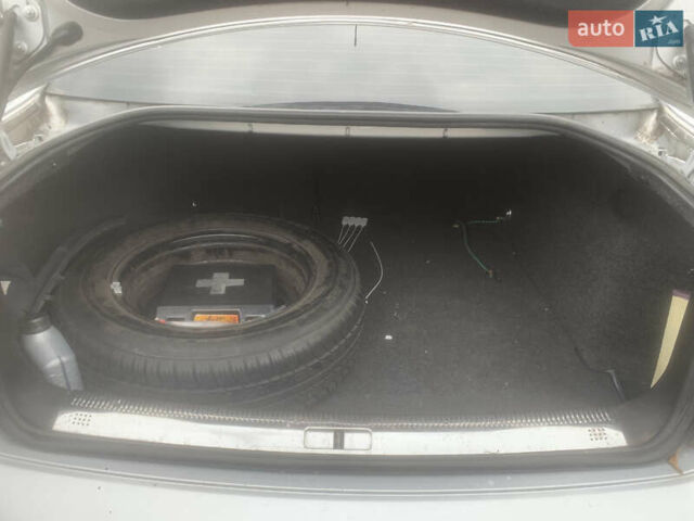 Серый Фольксваген Пассат, объемом двигателя 2 л и пробегом 139 тыс. км за 4500 $, фото 19 на Automoto.ua