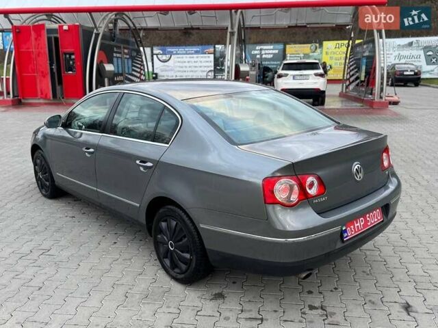 Серый Фольксваген Пассат, объемом двигателя 1.6 л и пробегом 185 тыс. км за 5950 $, фото 3 на Automoto.ua