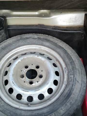 Сірий Фольксваген Пассат, об'ємом двигуна 2 л та пробігом 320 тис. км за 4800 $, фото 8 на Automoto.ua