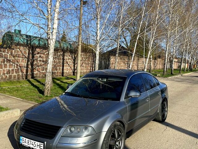 Серый Фольксваген Пассат, объемом двигателя 1.8 л и пробегом 270 тыс. км за 5400 $, фото 7 на Automoto.ua