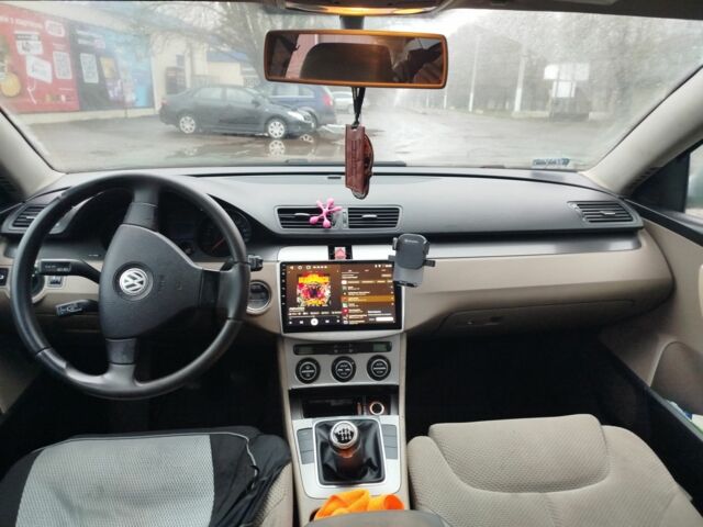 Серый Фольксваген Пассат, объемом двигателя 2 л и пробегом 401 тыс. км за 3500 $, фото 8 на Automoto.ua