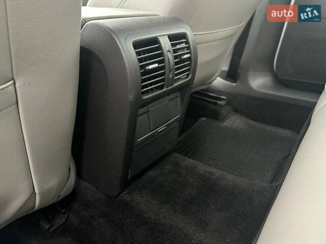 Сірий Фольксваген Пассат, об'ємом двигуна 1.6 л та пробігом 209 тис. км за 6299 $, фото 24 на Automoto.ua