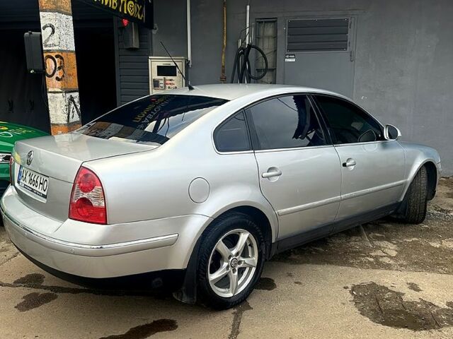 Серый Фольксваген Пассат, объемом двигателя 1.8 л и пробегом 319 тыс. км за 5700 $, фото 4 на Automoto.ua