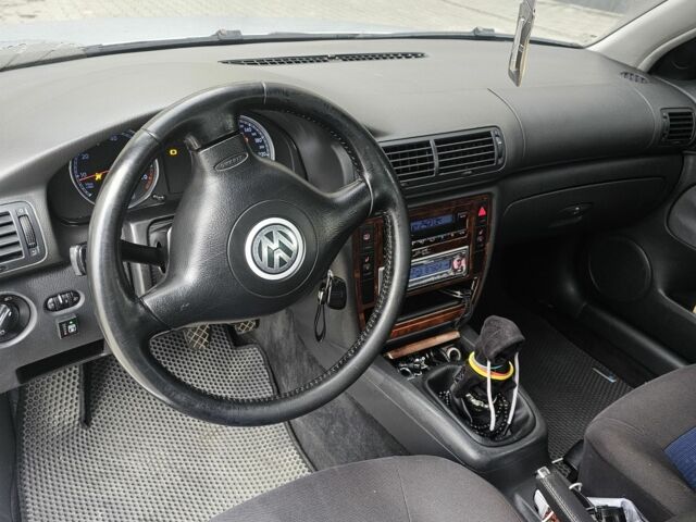 Серый Фольксваген Пассат, объемом двигателя 2 л и пробегом 295 тыс. км за 4600 $, фото 8 на Automoto.ua