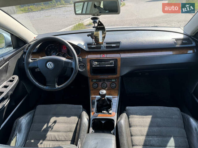 Серый Фольксваген Пассат, объемом двигателя 1.98 л и пробегом 140 тыс. км за 5500 $, фото 4 на Automoto.ua