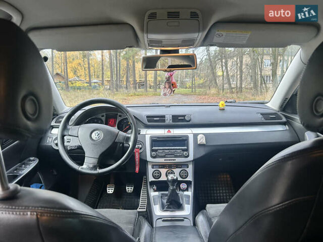 Серый Фольксваген Пассат, объемом двигателя 1.98 л и пробегом 302 тыс. км за 6000 $, фото 10 на Automoto.ua