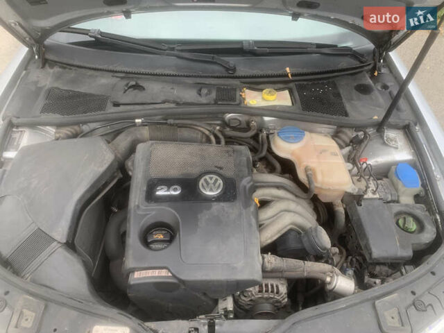 Серый Фольксваген Пассат, объемом двигателя 2 л и пробегом 139 тыс. км за 4500 $, фото 21 на Automoto.ua