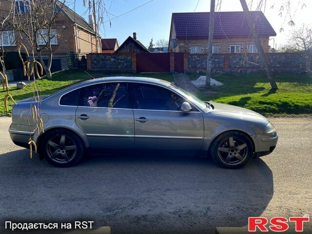 Серый Фольксваген Пассат, объемом двигателя 1.8 л и пробегом 270 тыс. км за 5400 $, фото 2 на Automoto.ua