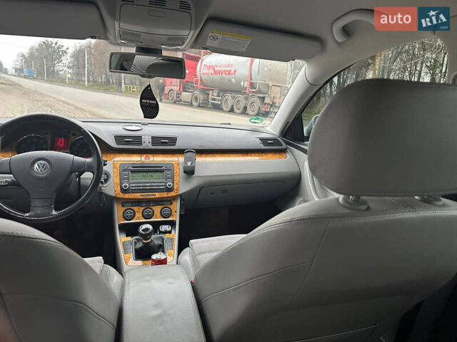 Сірий Фольксваген Пассат, об'ємом двигуна 1.6 л та пробігом 209 тис. км за 6299 $, фото 26 на Automoto.ua