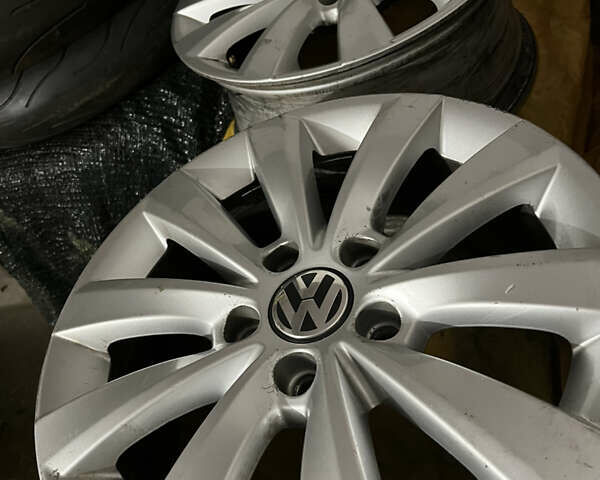 Сірий Фольксваген Пассат, об'ємом двигуна 1.98 л та пробігом 285 тис. км за 7000 $, фото 14 на Automoto.ua