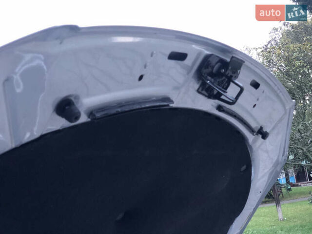 Серый Фольксваген Пассат, объемом двигателя 1.6 л и пробегом 208 тыс. км за 6200 $, фото 21 на Automoto.ua