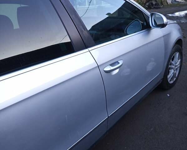 Серый Фольксваген Пассат, объемом двигателя 1.98 л и пробегом 312 тыс. км за 5650 $, фото 3 на Automoto.ua