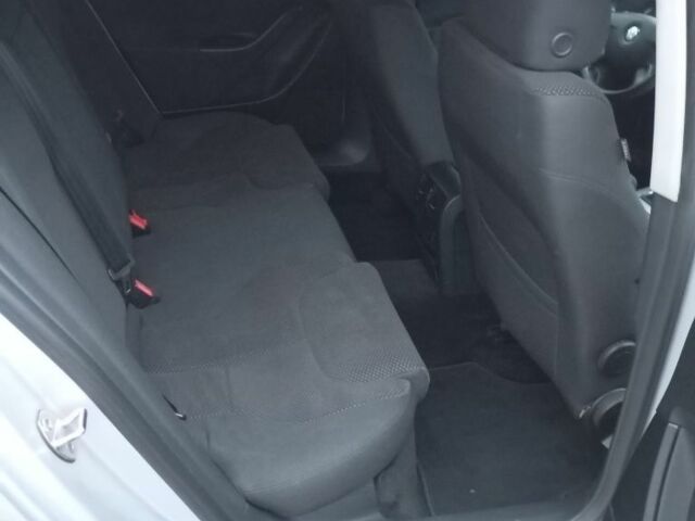 Сірий Фольксваген Пассат, об'ємом двигуна 1.6 л та пробігом 396 тис. км за 3900 $, фото 9 на Automoto.ua