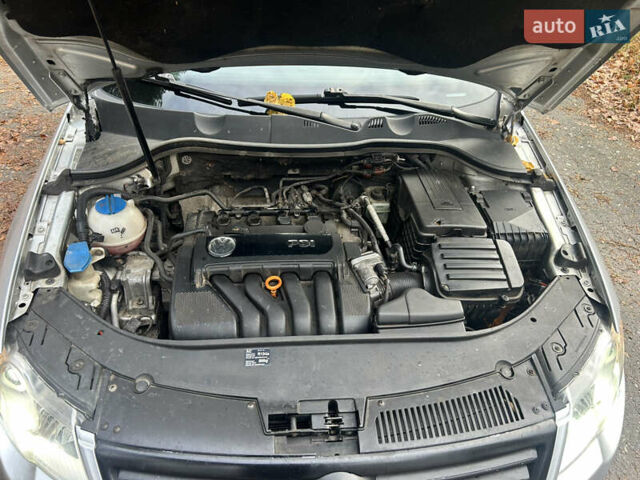 Серый Фольксваген Пассат, объемом двигателя 1.98 л и пробегом 302 тыс. км за 6000 $, фото 14 на Automoto.ua