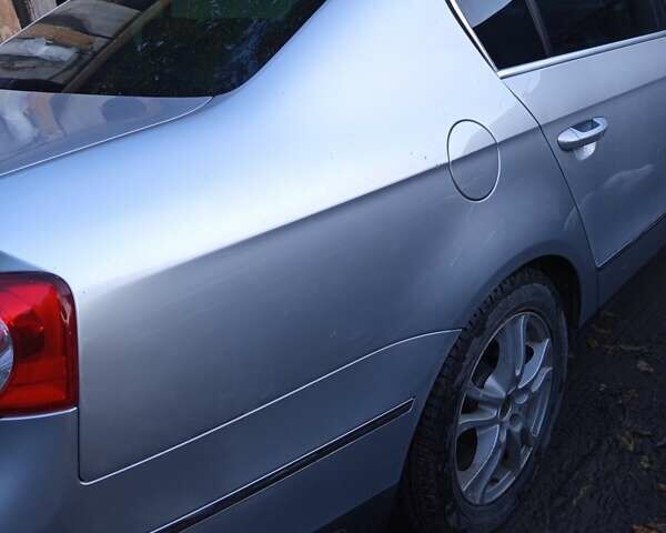 Серый Фольксваген Пассат, объемом двигателя 1.98 л и пробегом 312 тыс. км за 5650 $, фото 11 на Automoto.ua