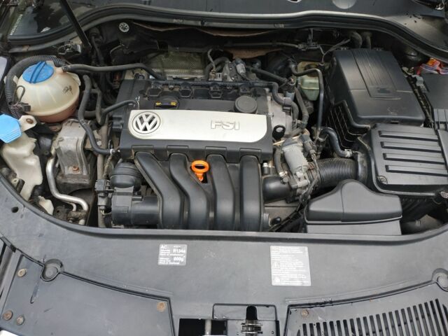 Сірий Фольксваген Пассат, об'ємом двигуна 0 л та пробігом 350 тис. км за 6500 $, фото 5 на Automoto.ua