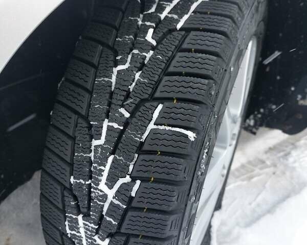 Сірий Фольксваген Пассат, об'ємом двигуна 1.6 л та пробігом 140 тис. км за 6500 $, фото 8 на Automoto.ua