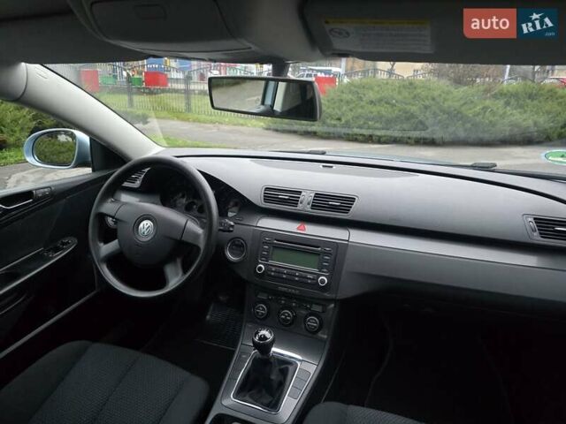 Сірий Фольксваген Пассат, об'ємом двигуна 1.6 л та пробігом 179 тис. км за 6300 $, фото 67 на Automoto.ua