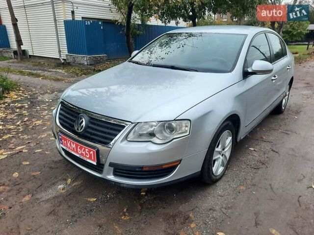 Серый Фольксваген Пассат, объемом двигателя 1.6 л и пробегом 175 тыс. км за 6850 $, фото 9 на Automoto.ua