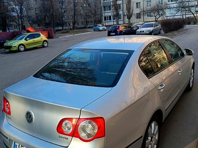 Сірий Фольксваген Пассат, об'ємом двигуна 2 л та пробігом 136 тис. км за 7500 $, фото 6 на Automoto.ua