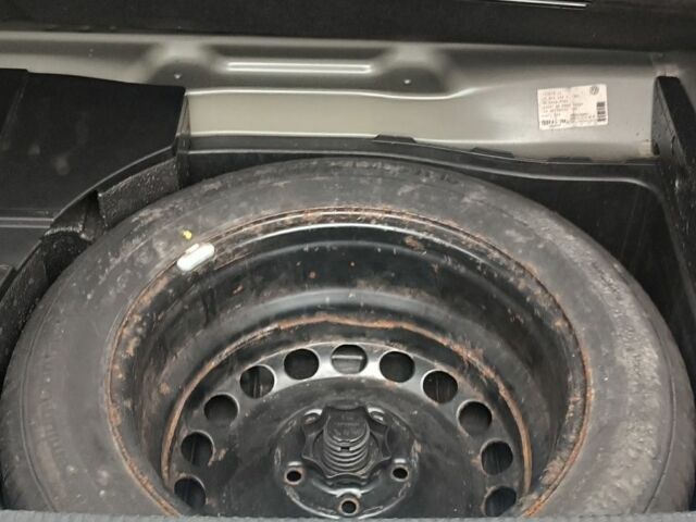 Сірий Фольксваген Пассат, об'ємом двигуна 2 л та пробігом 183 тис. км за 6300 $, фото 5 на Automoto.ua