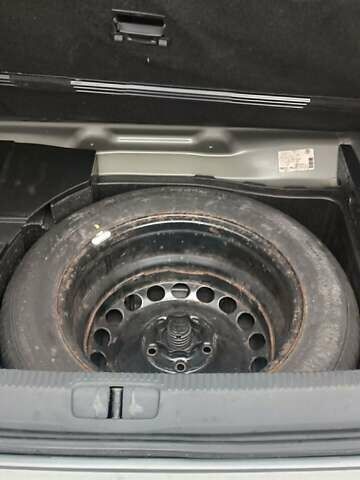 Серый Фольксваген Пассат, объемом двигателя 1.98 л и пробегом 183 тыс. км за 6300 $, фото 7 на Automoto.ua