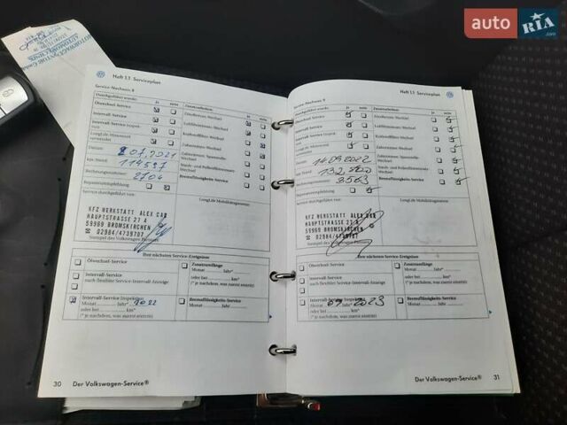 Серый Фольксваген Пассат, объемом двигателя 1.6 л и пробегом 175 тыс. км за 6850 $, фото 105 на Automoto.ua