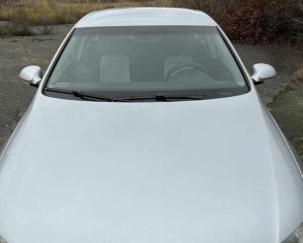 Серый Фольксваген Пассат, объемом двигателя 1.9 л и пробегом 344 тыс. км за 3150 $, фото 4 на Automoto.ua