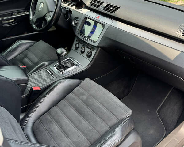 Серый Фольксваген Пассат, объемом двигателя 2 л и пробегом 238 тыс. км за 7000 $, фото 7 на Automoto.ua