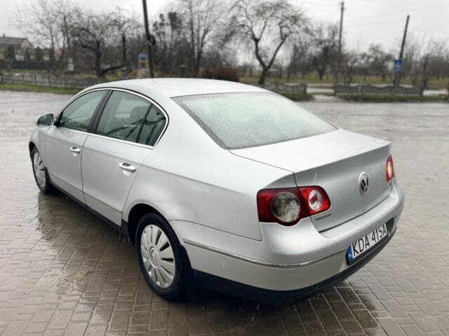 Серый Фольксваген Пассат, объемом двигателя 2 л и пробегом 400 тыс. км за 2444 $, фото 2 на Automoto.ua