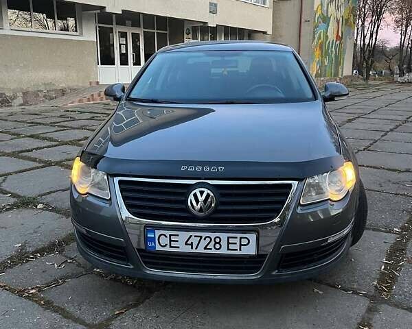Серый Фольксваген Пассат, объемом двигателя 2 л и пробегом 280 тыс. км за 6200 $, фото 6 на Automoto.ua