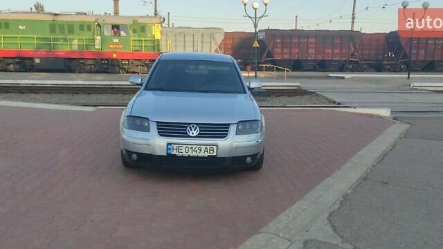 Сірий Фольксваген Пассат, об'ємом двигуна 2.5 л та пробігом 280 тис. км за 6500 $, фото 13 на Automoto.ua