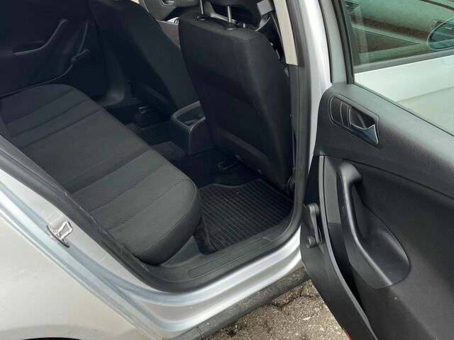 Сірий Фольксваген Пассат, об'ємом двигуна 1.9 л та пробігом 344 тис. км за 3150 $, фото 8 на Automoto.ua