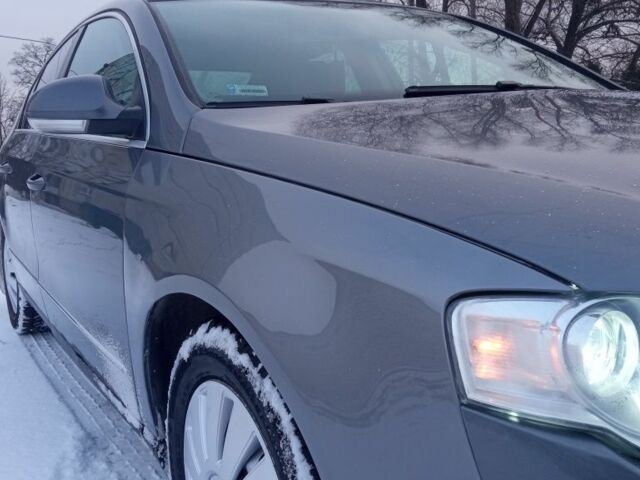 Серый Фольксваген Пассат, объемом двигателя 0 л и пробегом 300 тыс. км за 2600 $, фото 8 на Automoto.ua