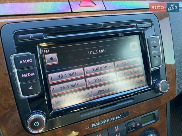 Сірий Фольксваген Пассат, об'ємом двигуна 2 л та пробігом 271 тис. км за 5690 $, фото 21 на Automoto.ua
