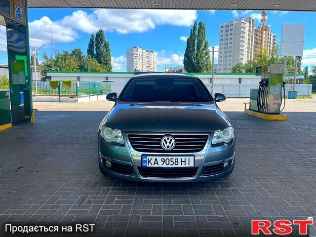 Серый Фольксваген Пассат, объемом двигателя 2 л и пробегом 258 тыс. км за 5500 $, фото 1 на Automoto.ua