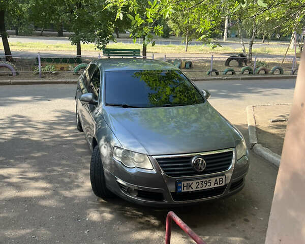 Сірий Фольксваген Пассат, об'ємом двигуна 1.97 л та пробігом 343 тис. км за 7000 $, фото 16 на Automoto.ua