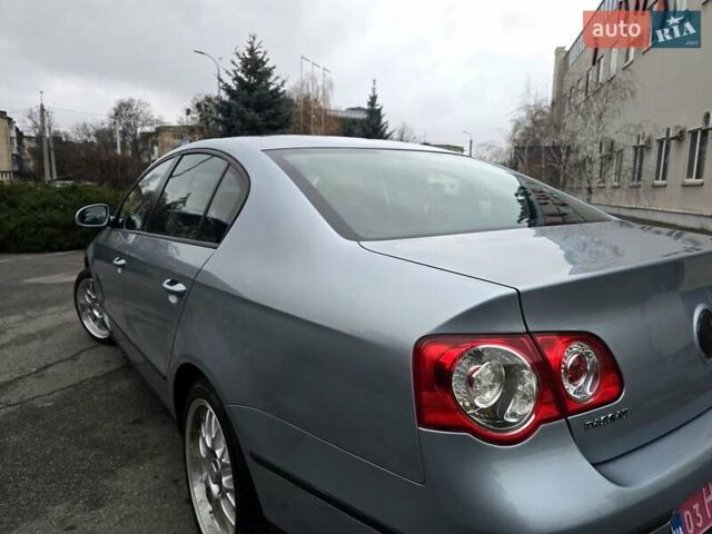 Сірий Фольксваген Пассат, об'ємом двигуна 1.6 л та пробігом 179 тис. км за 6300 $, фото 10 на Automoto.ua