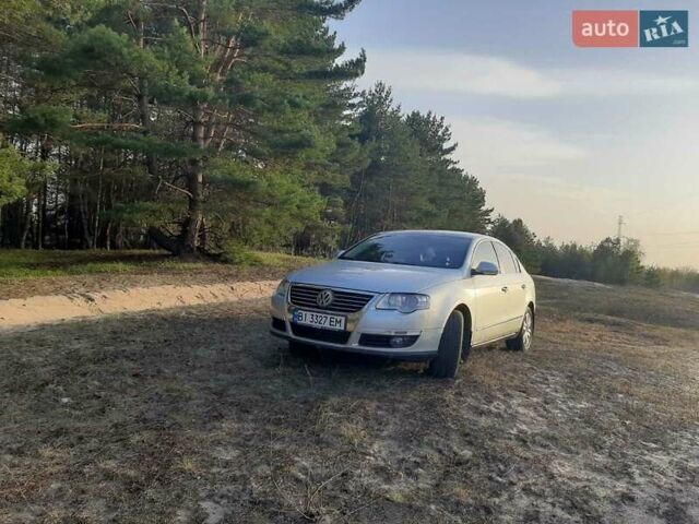 Серый Фольксваген Пассат, объемом двигателя 2 л и пробегом 250 тыс. км за 7150 $, фото 4 на Automoto.ua