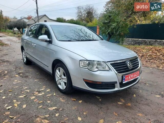 Серый Фольксваген Пассат, объемом двигателя 1.6 л и пробегом 175 тыс. км за 6850 $, фото 18 на Automoto.ua