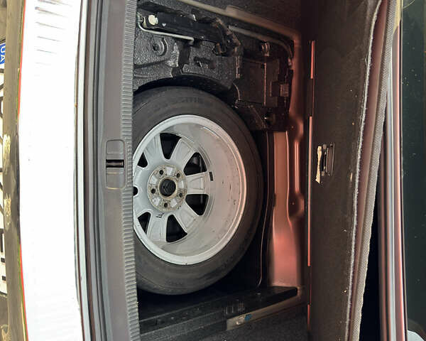 Сірий Фольксваген Пассат, об'ємом двигуна 1.98 л та пробігом 268 тис. км за 7000 $, фото 5 на Automoto.ua