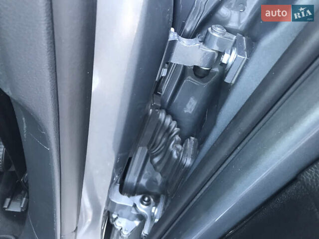 Серый Фольксваген Пассат, объемом двигателя 2 л и пробегом 208 тыс. км за 6800 $, фото 13 на Automoto.ua